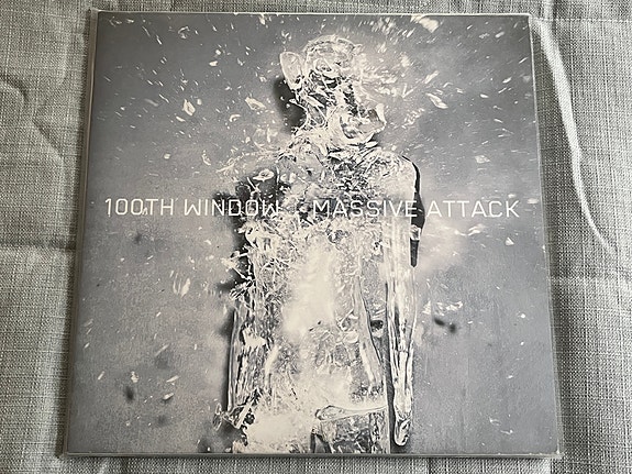 Massive Attack – 100th Window 3LP