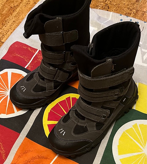 Superfit talvikengät (38)