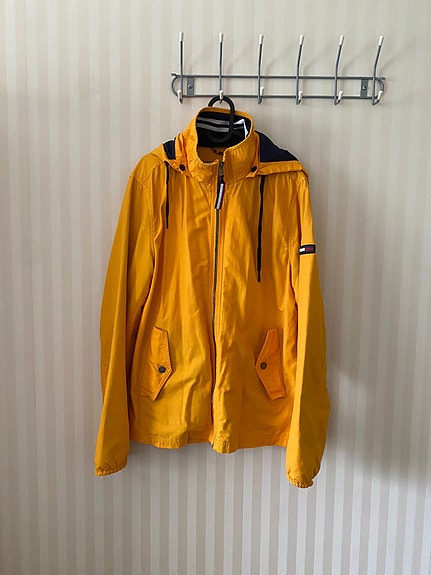 Miesten Tommy Hilfiger takki M