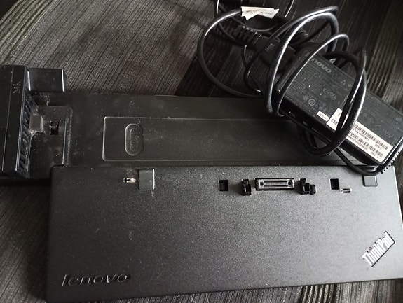 Lenovo telakka