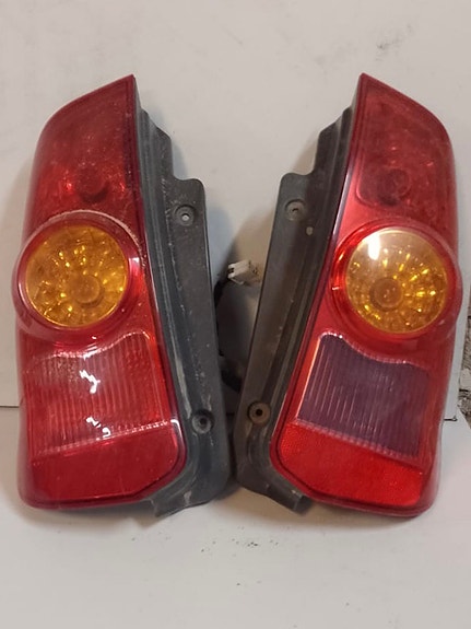 Mitsubishi Space Star takavalot vm. 1999-2005