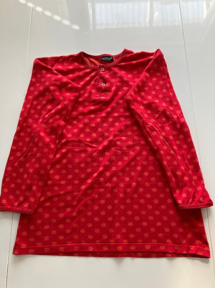 Marimekko pallopaita koko 160cm