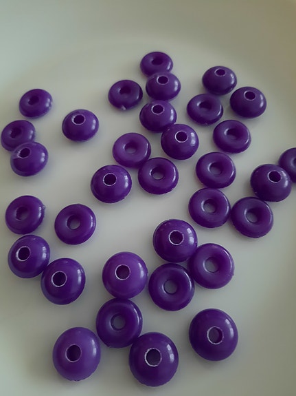 33 kpl violetti iso helmi