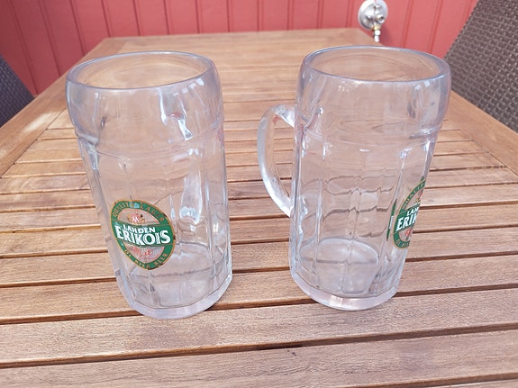 Tuopit+kylmälaukku ja olut mainokset