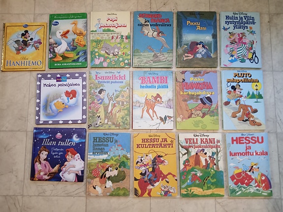 Walt Disney Kirjoja 15 kpl