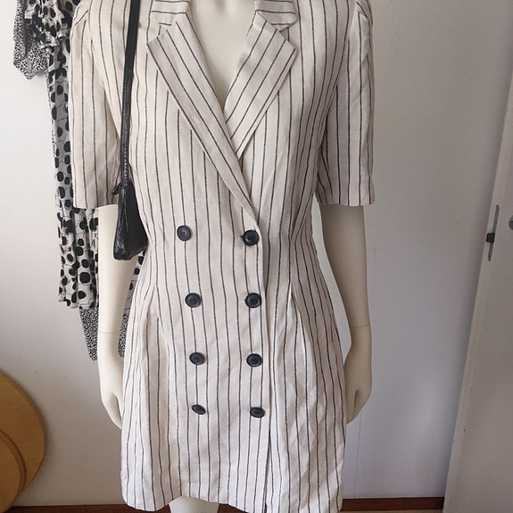 Product image 4 of 18