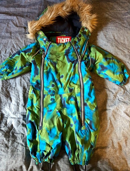 Product image 1 of 2