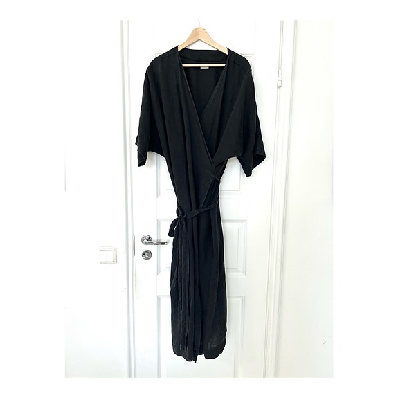 Dress Me Linen musta pellava kieraisumekko koko XL