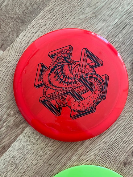 Latitude 64 Opto Explorer Lauri Lehtinen signature stamp frisbeekiekko