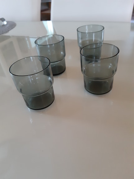 Saara Hopea pinottava lasi 4kpl.