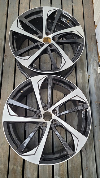 Audi RS5 B9 look vanteet 3 kpl