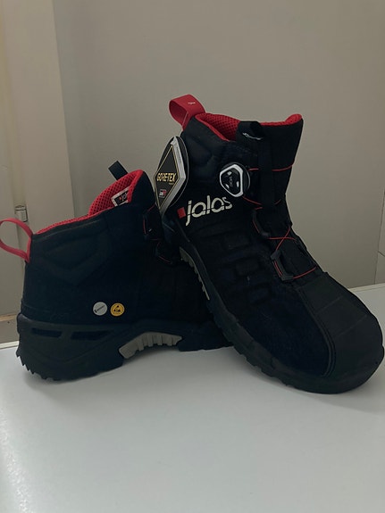 Jalas 9988 turvakenkä GORE-TEX vedenpitävä 41 UUDET (OVH 310€)