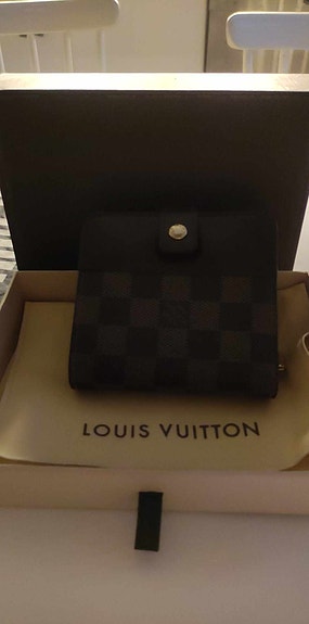 Louis Vuitton lompakko