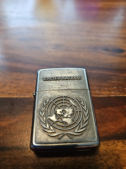 Zippo United Nations 1995-1996