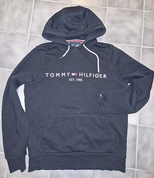 Tommy hilfiger huppari
