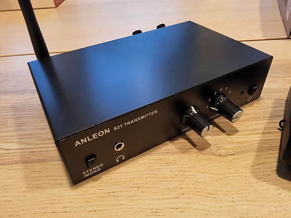 Product image 2 of 3