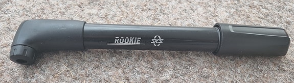 Polkupyörän pumppu Rookie SKS