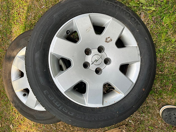 Opel vectra/astra/zafira vanteet renkaineen