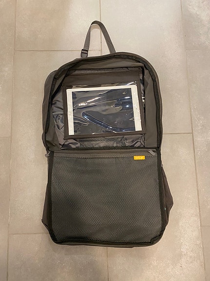 Ipad teline autoon