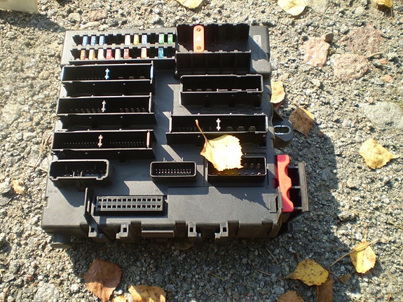 opel signum tavaratilan sulakeboxi
