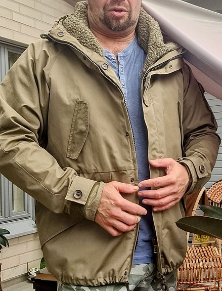 Product image 1 of 3