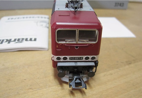 Product image 6 of 9