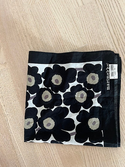 Marimekko unikko huivi