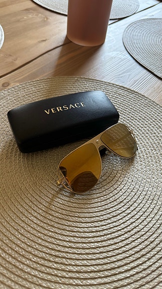Versace aurinkolasit