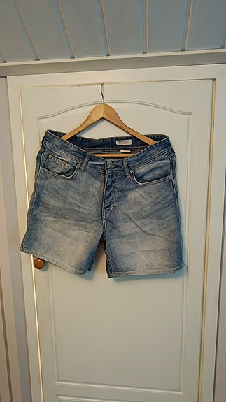 Farkku shortsit
