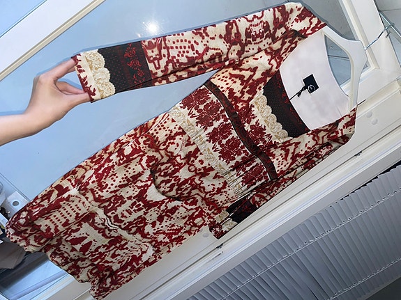 Product image 1 of 10