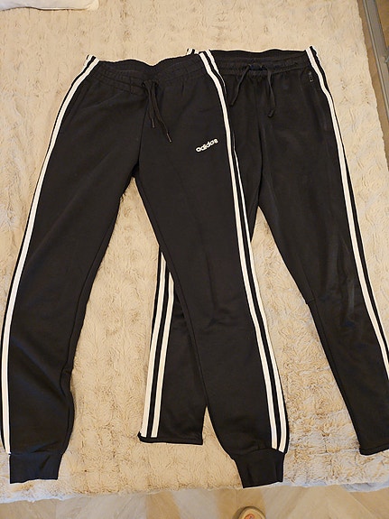 Adidas housuja xs