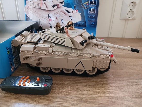 Product image 2 of 4