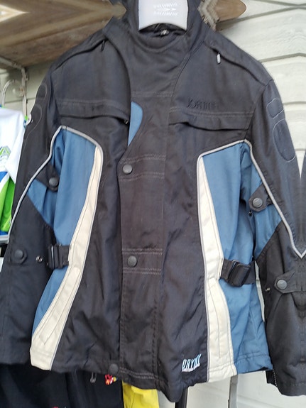 Product image 1 of 5