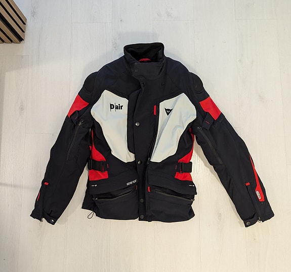 Product image 1 of 6