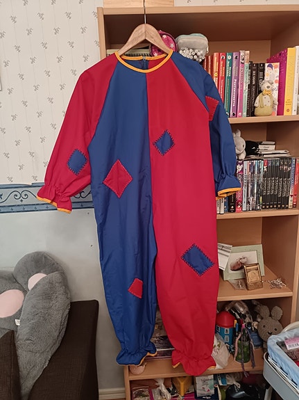 Product image 1 of 2