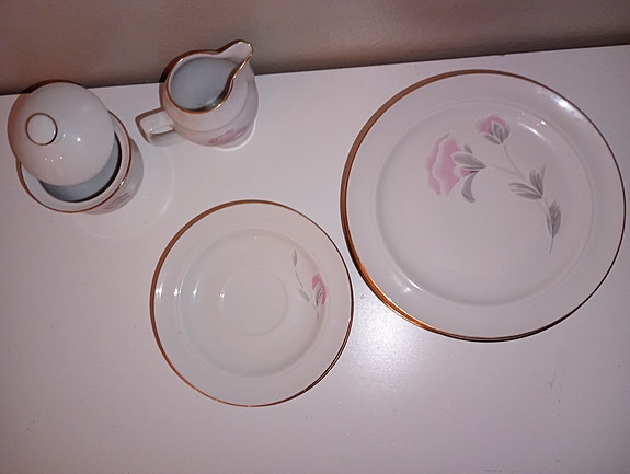 Product image 1 of 8