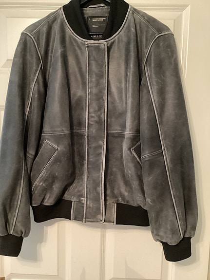 Sopivasti ihana Myydään (sivu 29) Tori