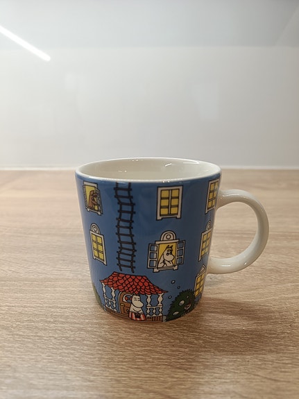Product image 1 of 2
