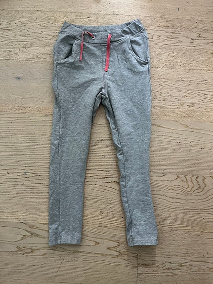 Name it collegehousut koko 134 cm
