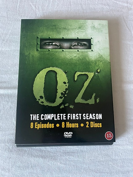 Kylmä rinki OZ kausi 1 DVD
