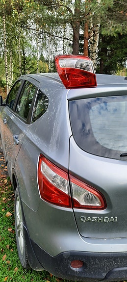 Nissan Qashqain vm. 2012 takavaloumpio