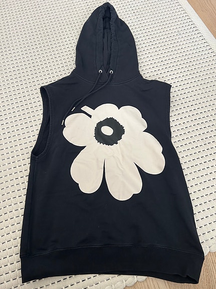 Marimekko Kioski Toteava liivi koko XS