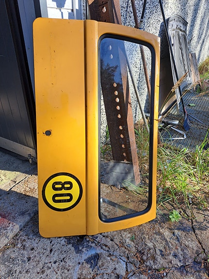 Vw t2 ja kupla osia luukkuja