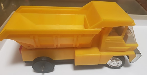 Bandai Truck kuorma-auto sähkö