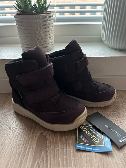 Ecco Gore-Tex talvikengät, koko 25 – siistit ja lämpimät
