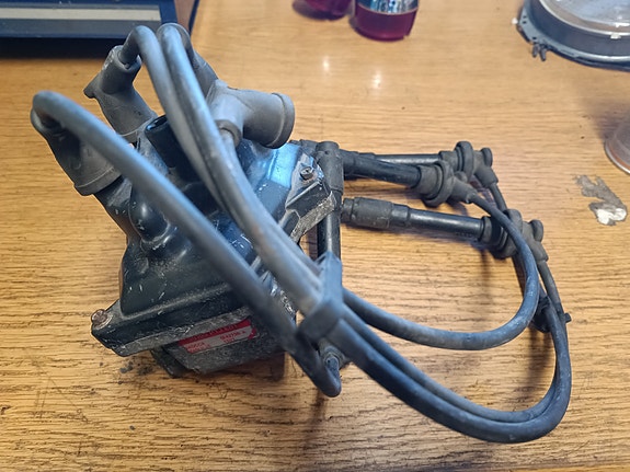 Honda Civic 1,4 käytetty virranjakaja