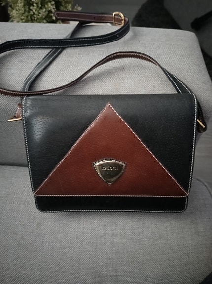 Gucci olkalaukku