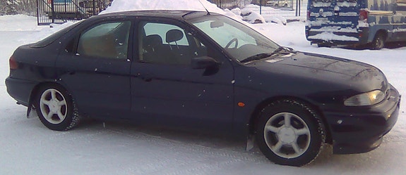 Ford Mondeo mk1 varaosia
