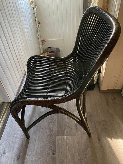 Yamakawan Design rottinkituoli 190e