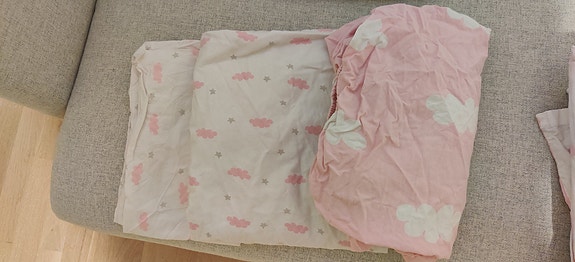 Ikea Pussilakanasetti pinnasänkyyn